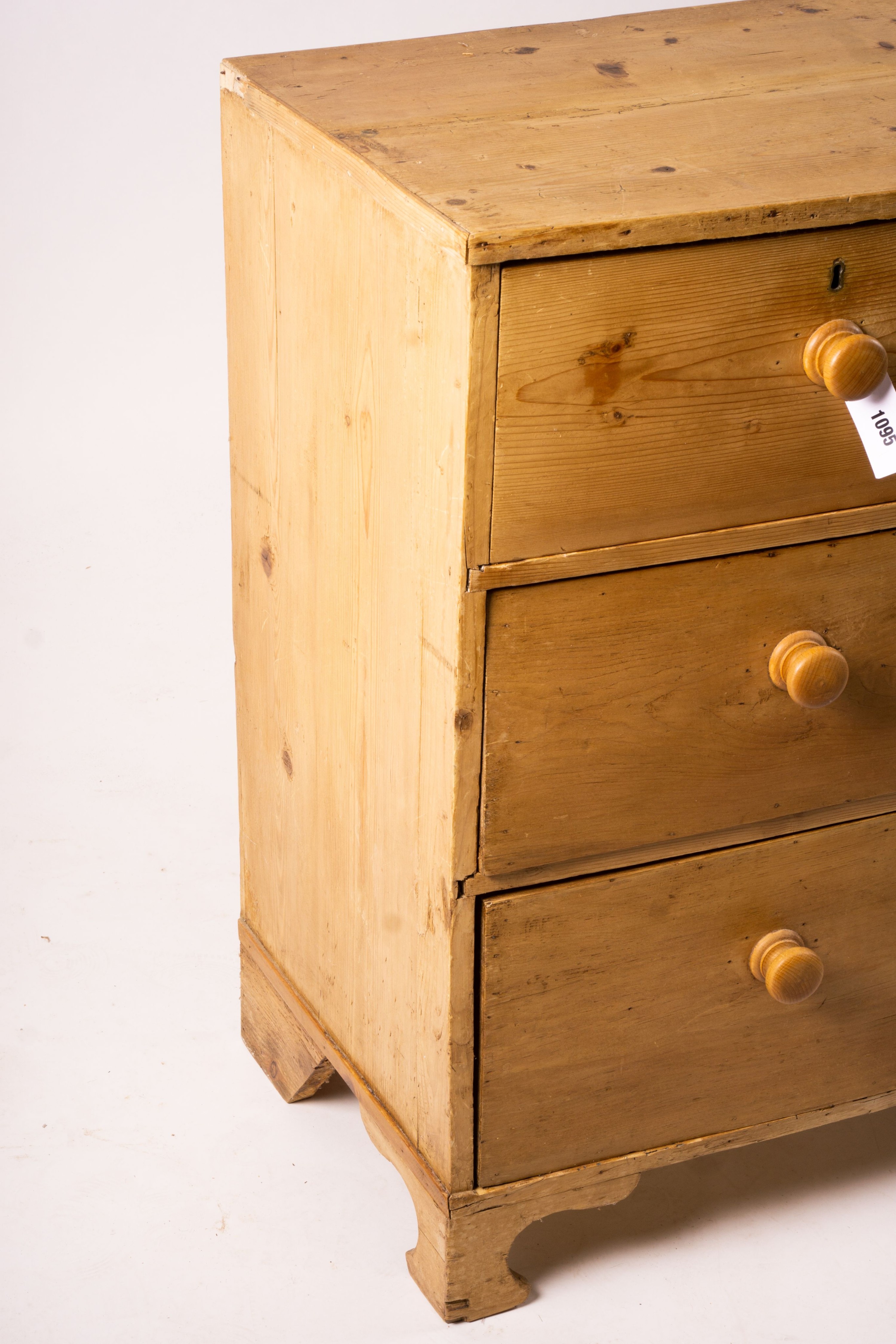 A Victorian pine bow front chest, width 104cm, depth 45cm, height 89cm